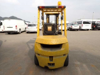 TOYOTA  FORKLIFT 