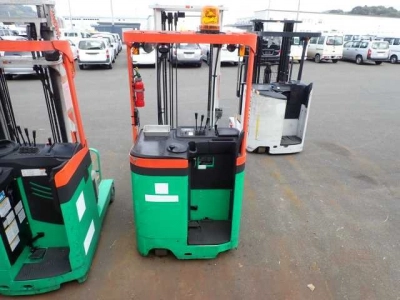 TOYOTA  FORKLIFT 