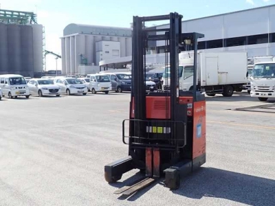 TOYOTA  FORKLIFT 