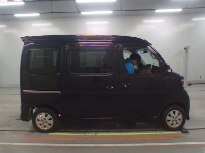 DAIHATSU ATRAI WAGON