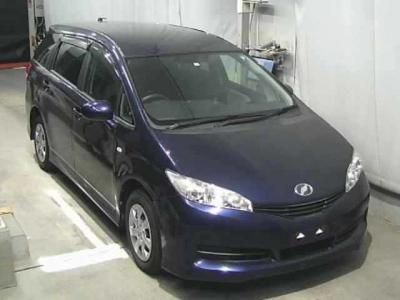 TOYOTA WISH