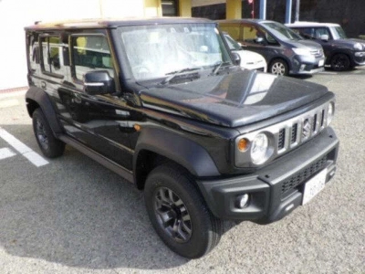 SUZUKI JIMNY NOMADE