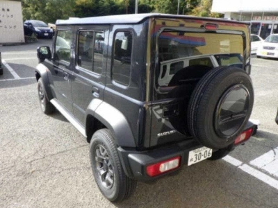 SUZUKI JIMNY NOMADE