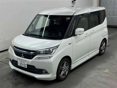MITSUBISHI DELICA D:2