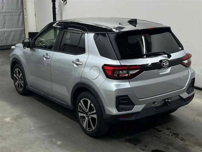 DAIHATSU ROCKY