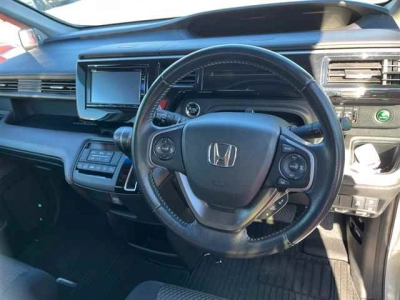 HONDA STEPWGN SPADA