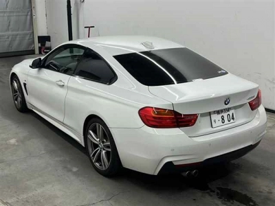 BMW 4 SERIES