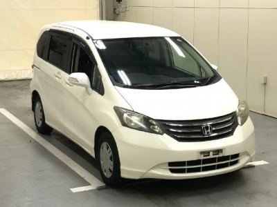 HONDA FREED