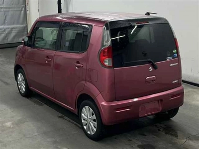 SUZUKI MRWAGON
