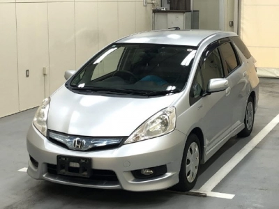 HONDA FIT SHUTTLE