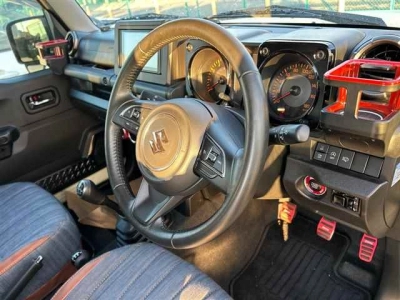 SUZUKI JIMNY SIERRA