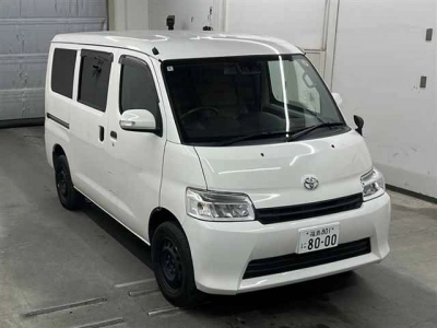TOYOTA TOWN ACE VAN
