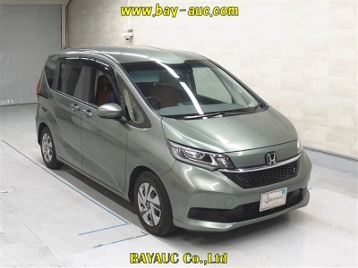 HONDA FREED HYBRID