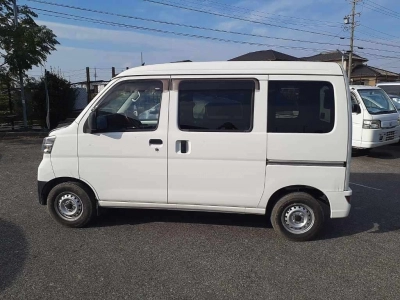 DAIHATSU HIJET CARGO