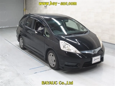 HONDA FIT SHUTTLE HYBRID