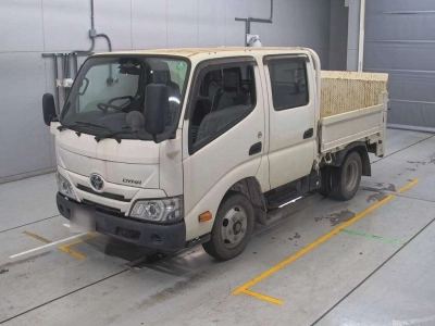 TOYOTA DYNA TRUCK