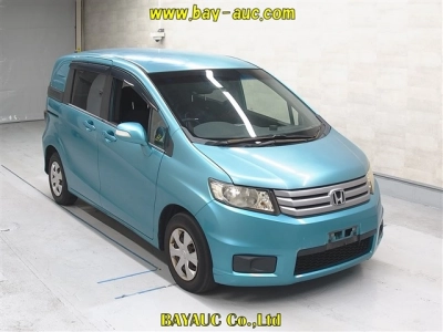 HONDA FREED SPIKE