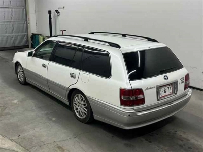 TOYOTA CROWN STATION WAGON