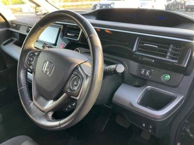 HONDA STEPWGN SPADA