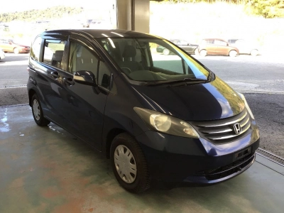 HONDA FREED