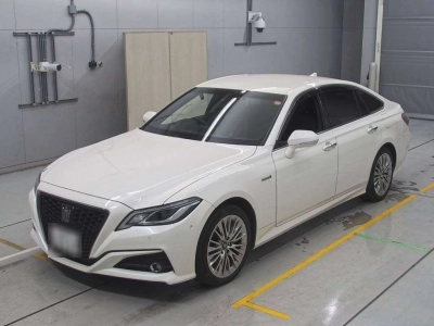TOYOTA CROWN HYBRID