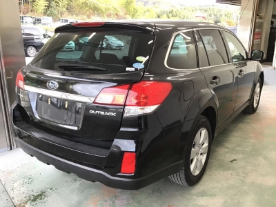 SUBARU OUTBACK