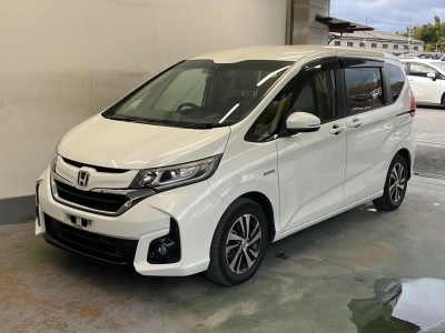HONDA FREED + HYBRID