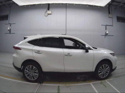 TOYOTA HARRIER HYBRID