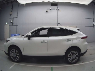 TOYOTA HARRIER HYBRID