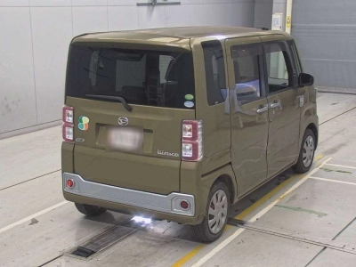 DAIHATSU WAKE