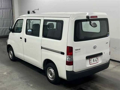 TOYOTA TOWN ACE VAN
