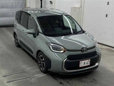 TOYOTA SIENTA