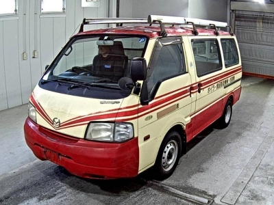 MAZDA BONGO VAN