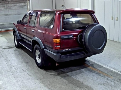 TOYOTA HILUX SURF