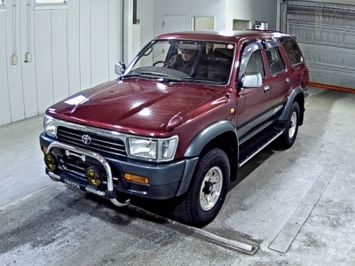 TOYOTA HILUX SURF