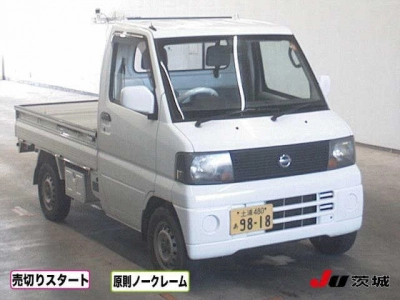 NISSAN CLIPPER