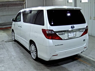 TOYOTA ALPHARD HYBRID