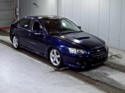 SUBARU LEGACY B4