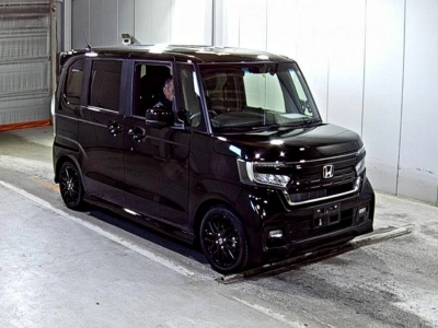 HONDA N BOX CUSTOM