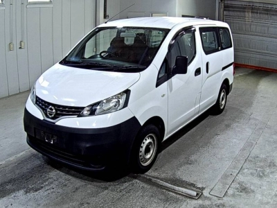 NISSAN NV200 VANETTE VAN