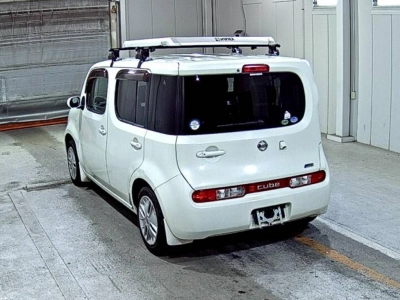 NISSAN CUBE