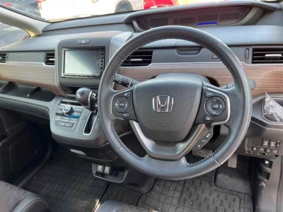 HONDA FREED+