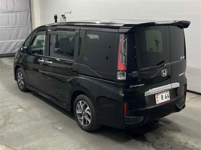 HONDA STEPWGN SPADA