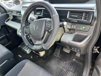 HONDA STEPWGN SPADA