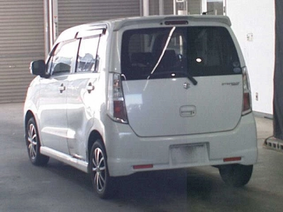 SUZUKI WAGON R STINGRAY