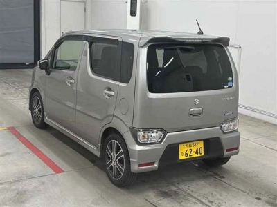 SUZUKI WAGON R STINGRAY
