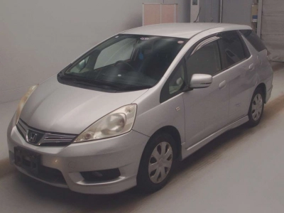 HONDA FIT SHUTTLE