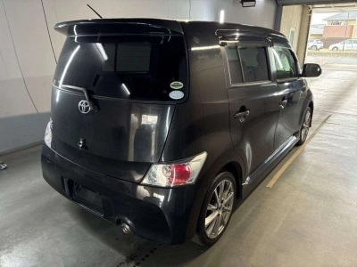 TOYOTA BB