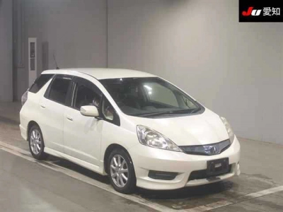 HONDA FIT SHUTTLE