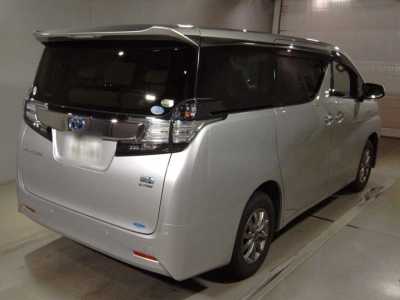 TOYOTA VELLFIRE HYBRID